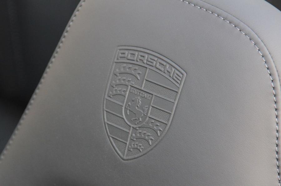  Porsche 911 Carrera 4S 2013 года  (фото 51 из 82)